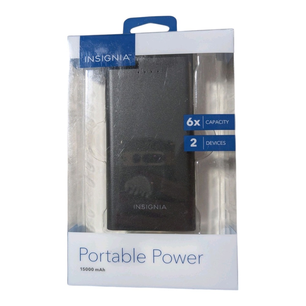 O6. Insignia Portable Charger W/ USB Ports 15000 mAh - Black (Open Box)